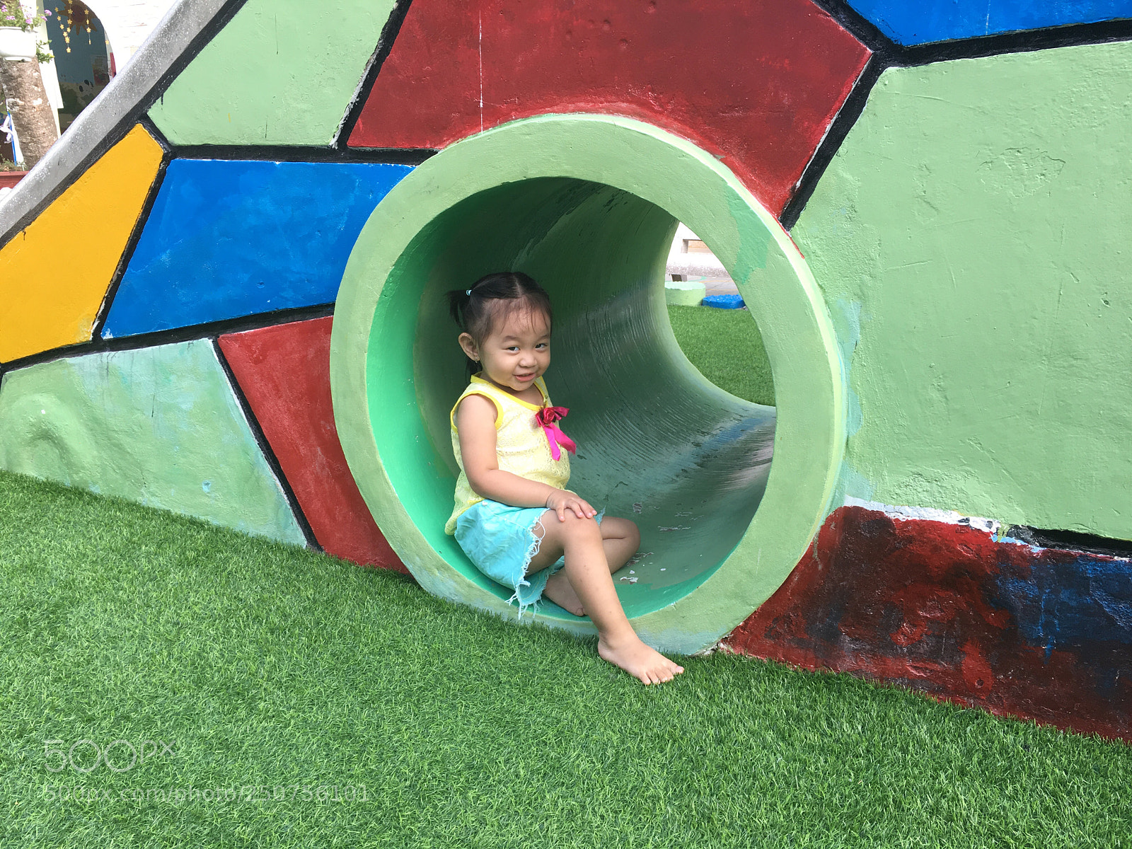 Apple iPhone 6s sample photo. My daughter go to photography