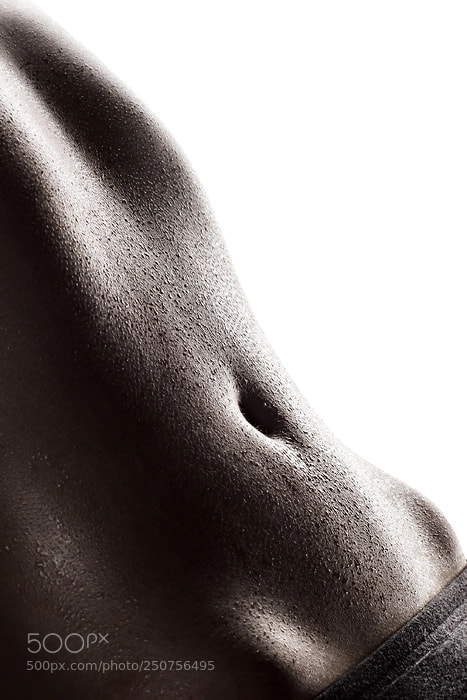Canon EOS 5DS sample photo. Woman's abdomen full of photography