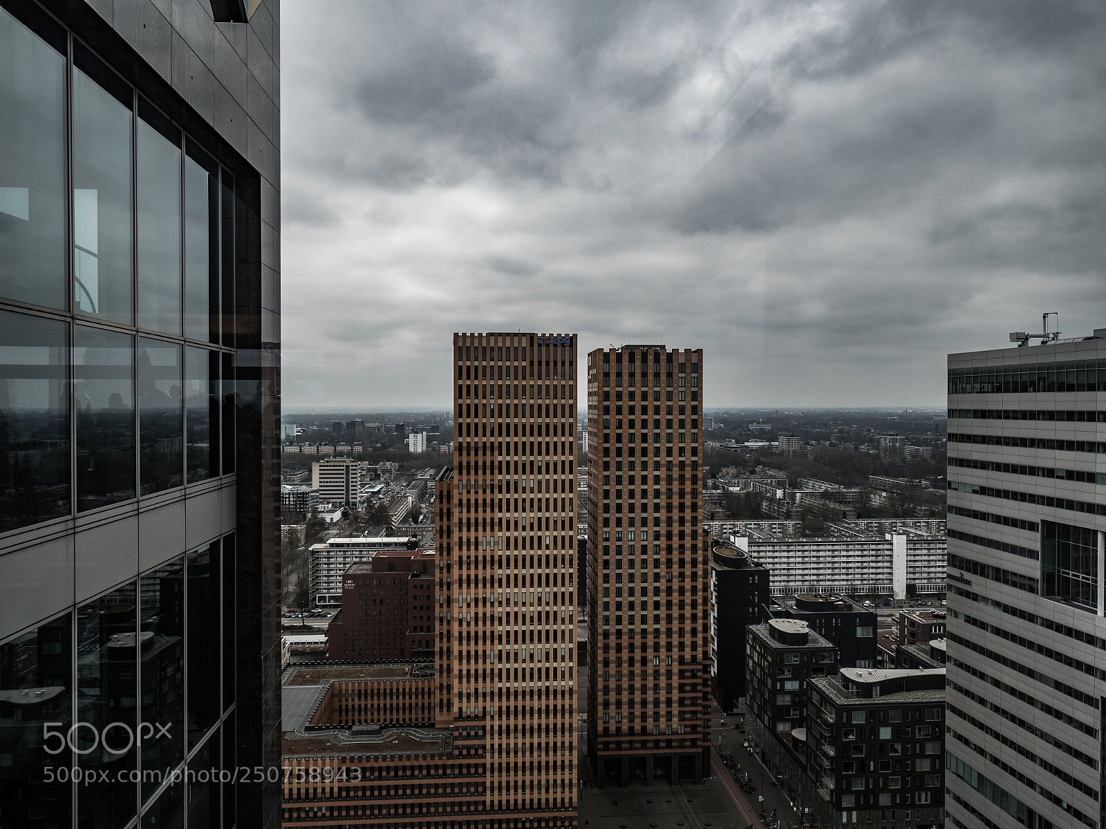 Panasonic Lumix DC-G9 sample photo. Zuidas photography