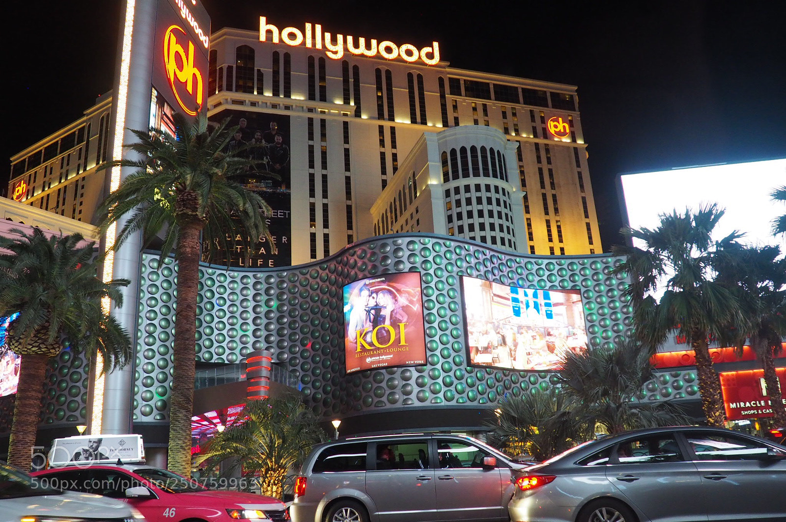 Olympus OM-D E-M10 II sample photo. Vegas photography