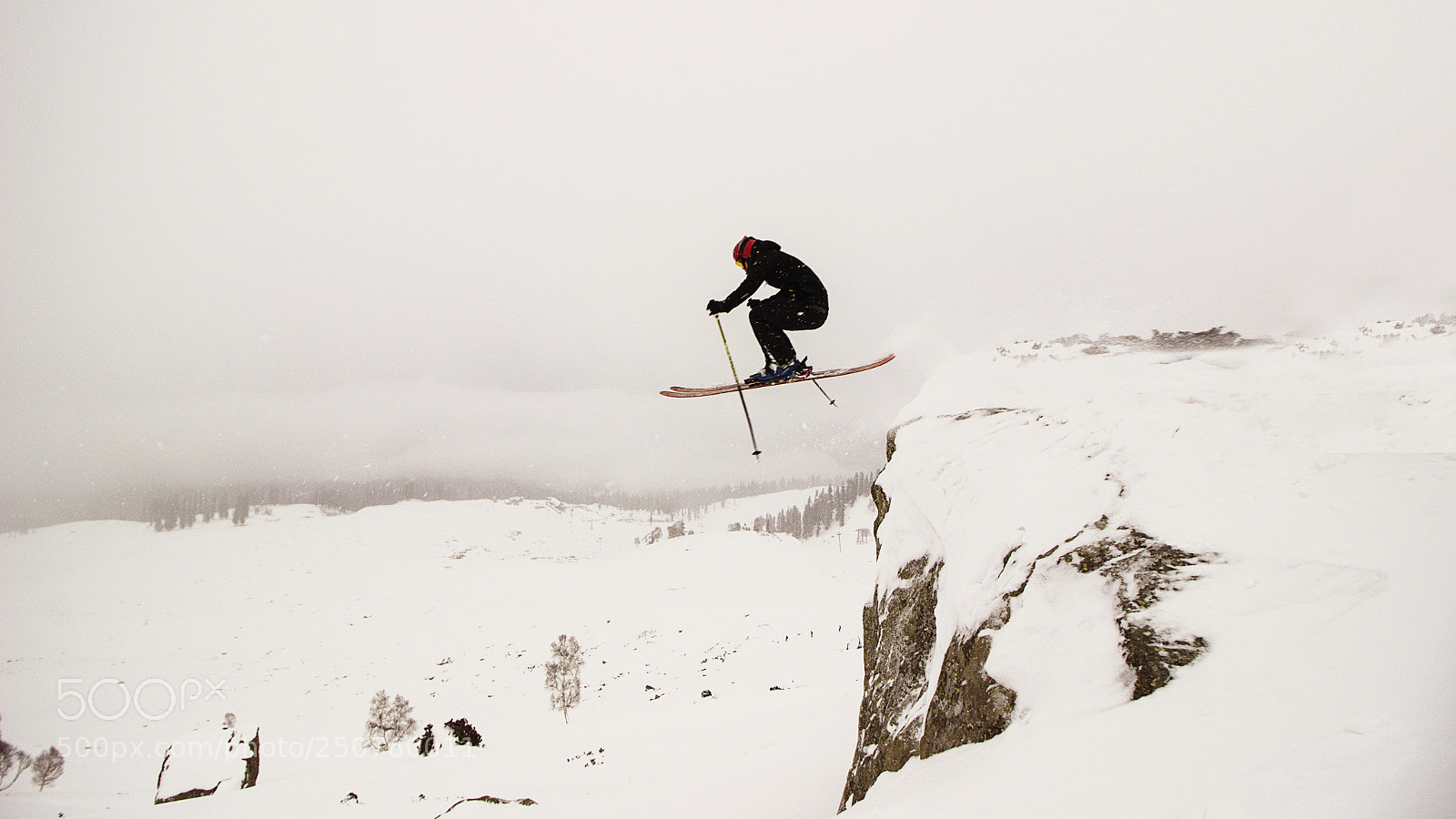 Canon EOS 600D (Rebel EOS T3i / EOS Kiss X5) sample photo. Gulmarg photography