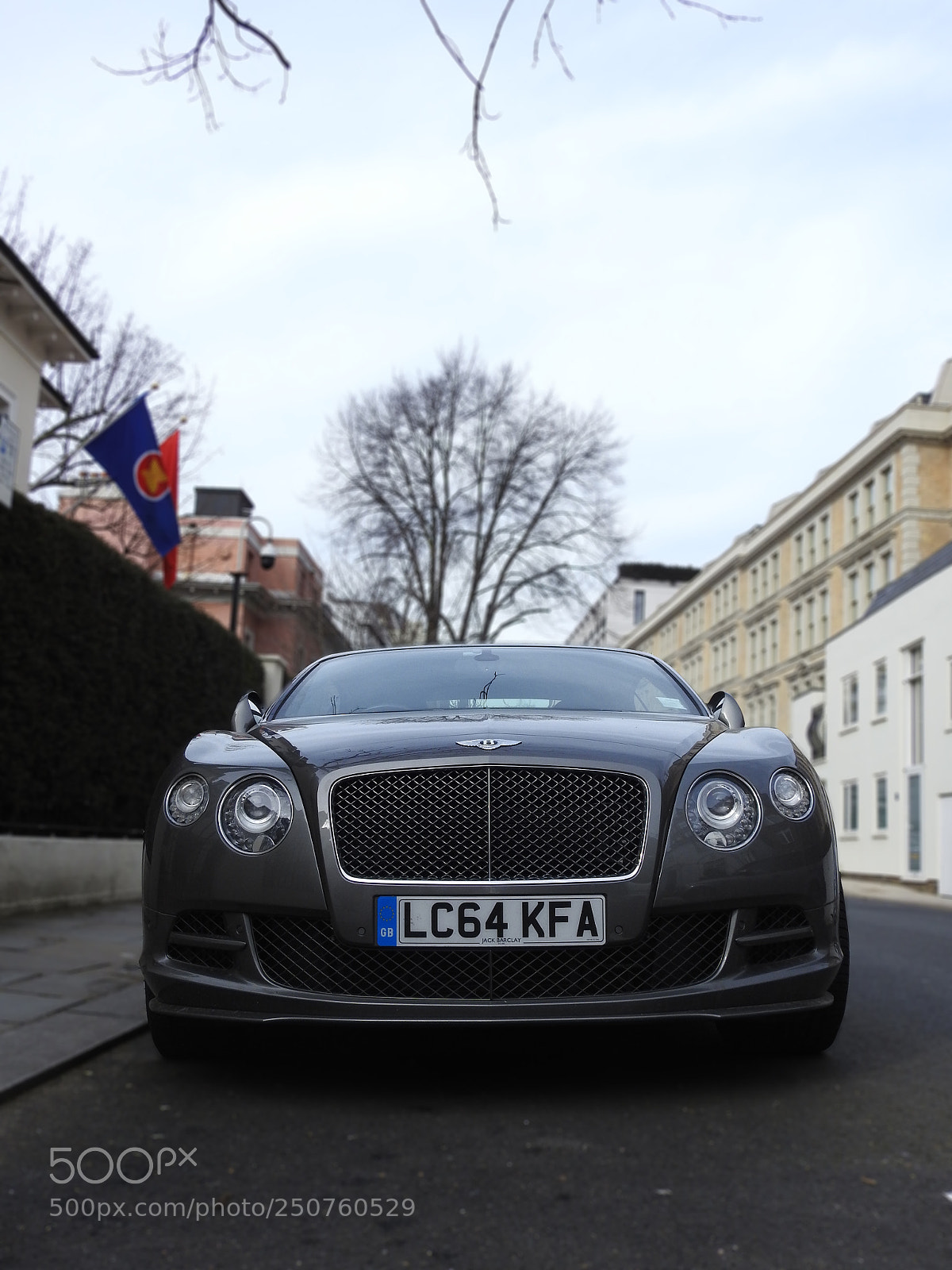 Nikon Coolpix P900 sample photo. Bentley continental gt speed photography
