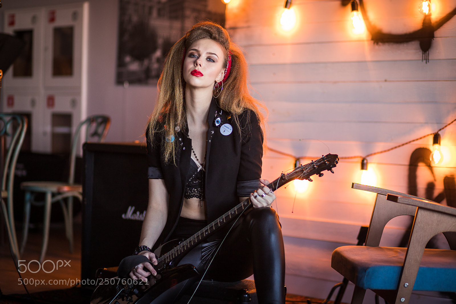 Canon EOS 6D Mark II sample photo. В коморке что за актовым залом photography