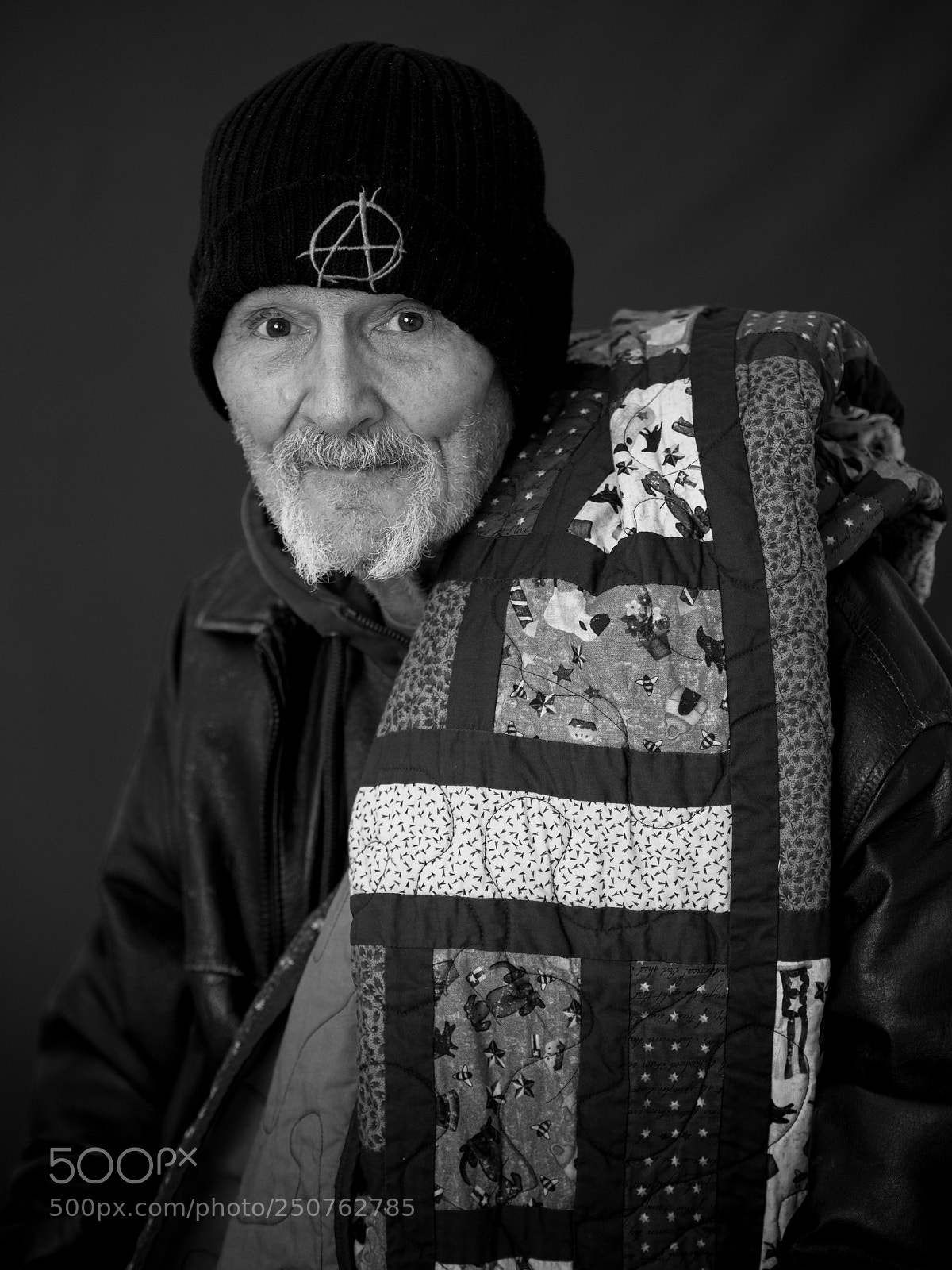 Olympus OM-D E-M5 II sample photo. Stand up for vets photography