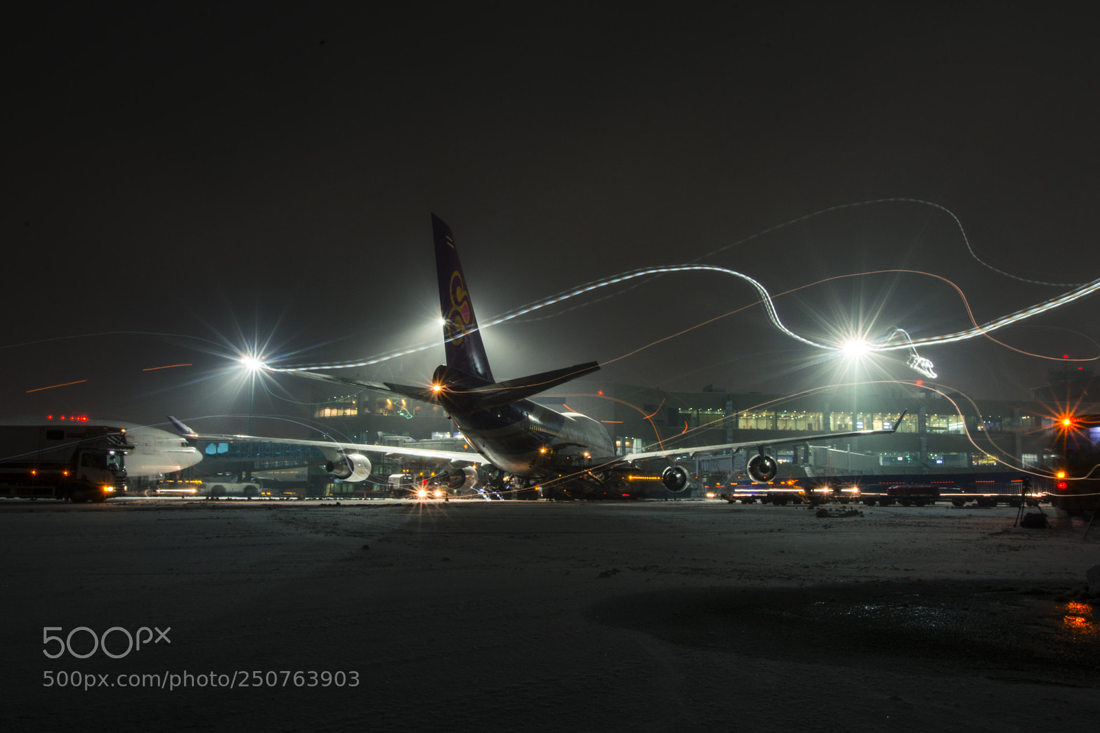 Nikon D5200 sample photo. Thai boeing 747 photography