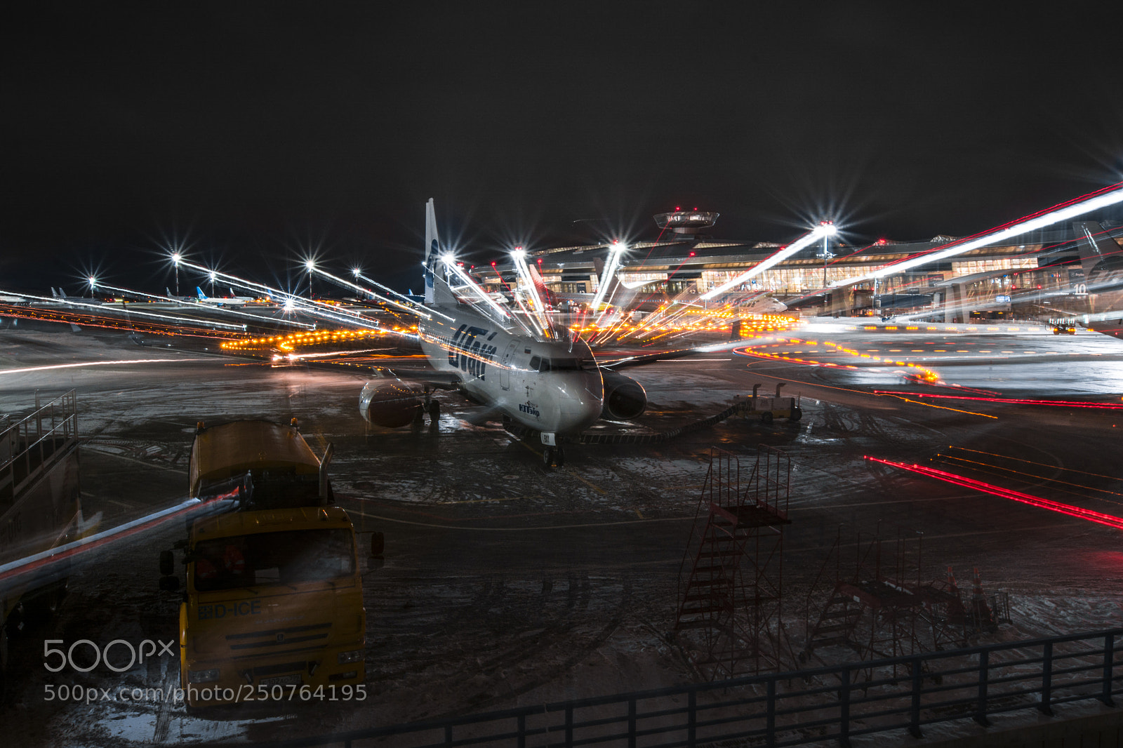 Nikon D5200 sample photo. Utair photography