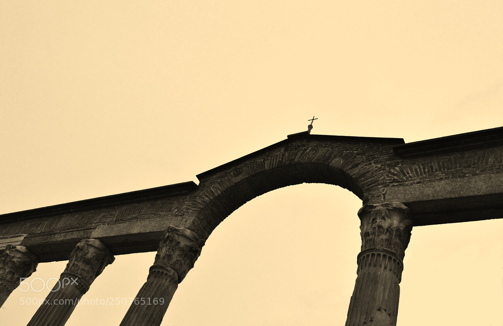 Nikon D3200 sample photo. Broken photography