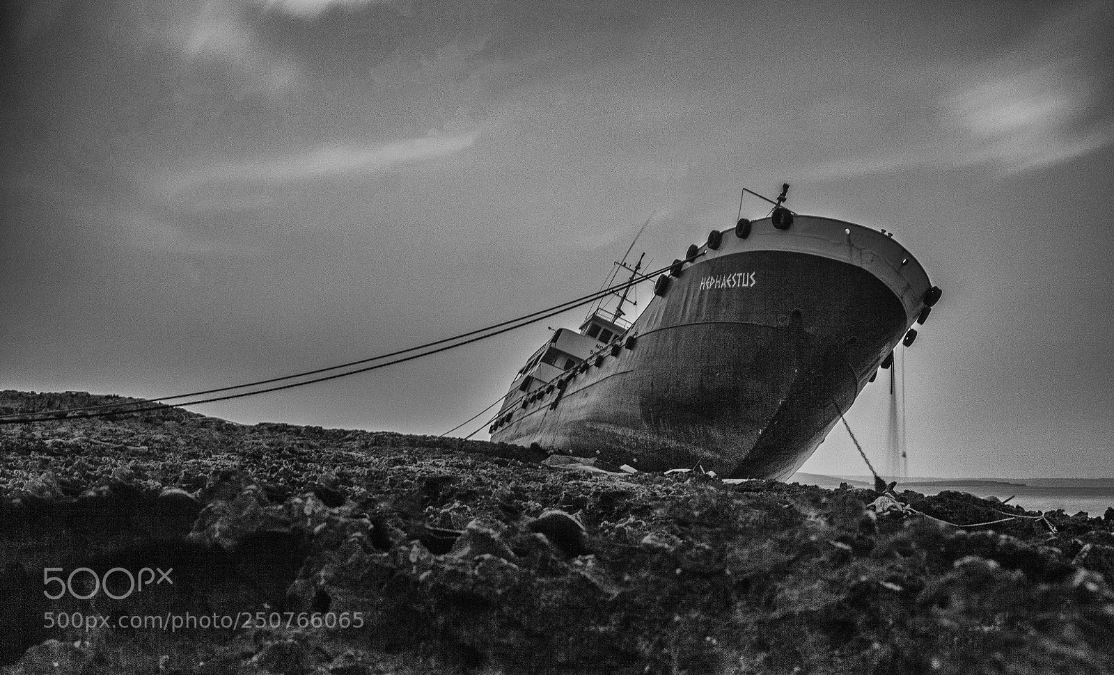 Canon EOS 60D sample photo. Ship on the rocks photography