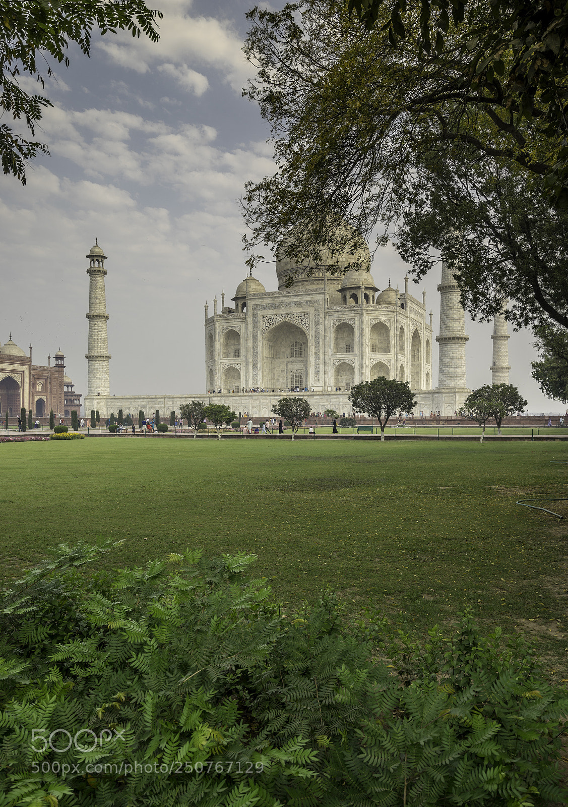 Sony a7R sample photo. Taj mahal portrait photography