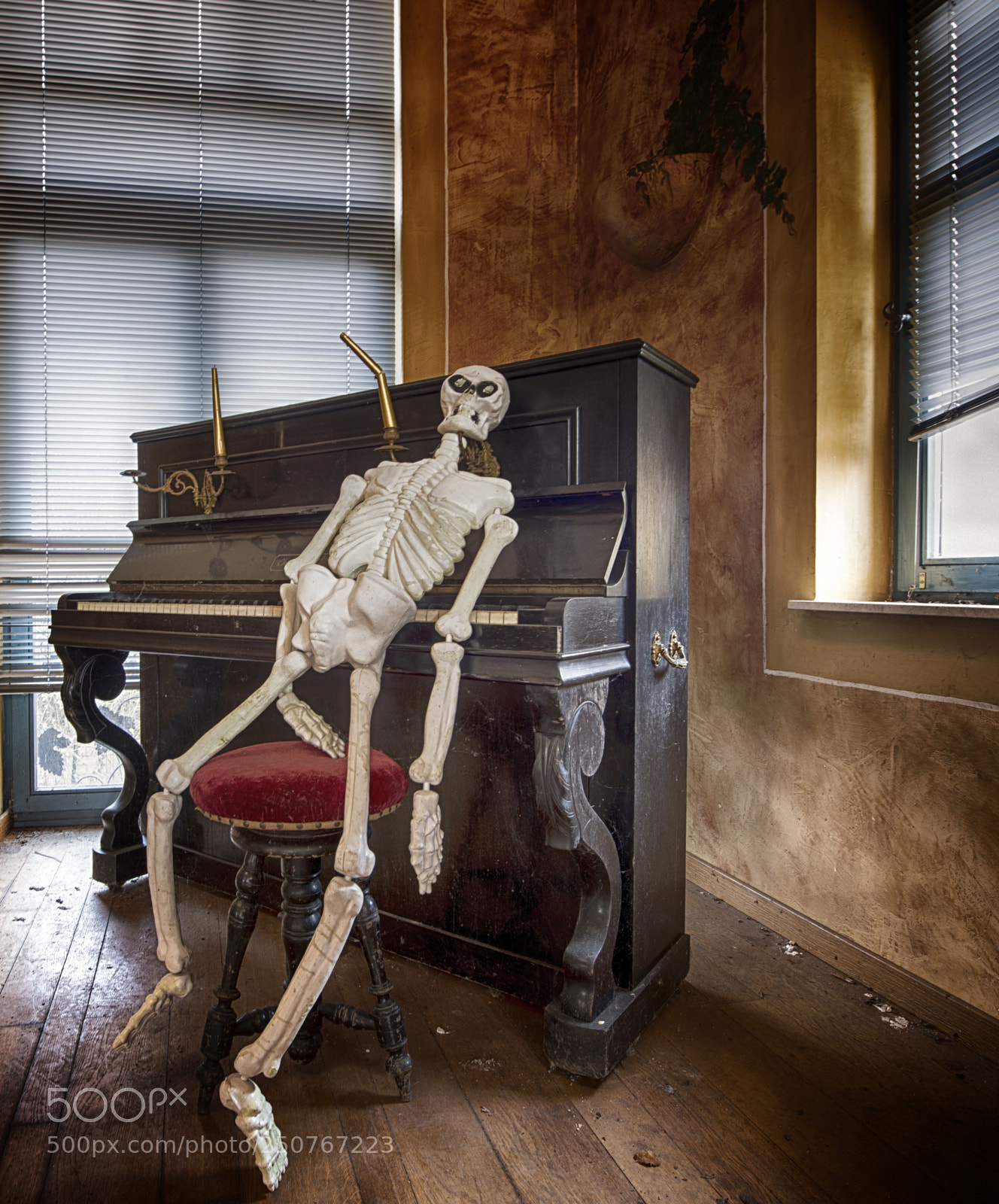 Nikon D800 sample photo. Urbex verlaten villa met photography