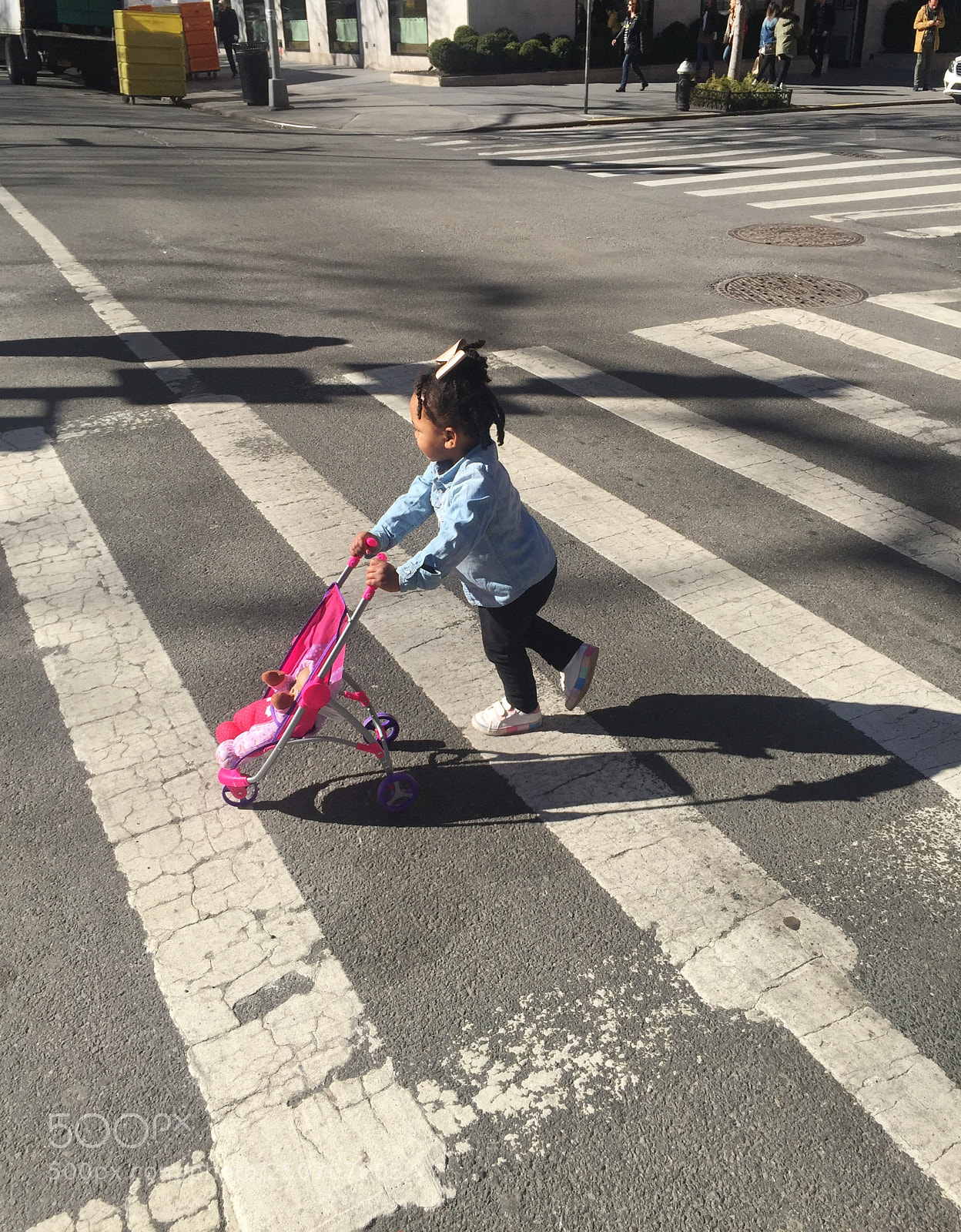 Apple iPhone 6 Plus sample photo. “mother & child crossing” photography