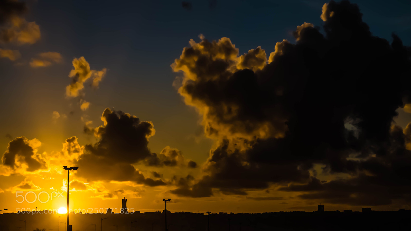 Sony SLT-A58 sample photo. Cloudy sunset photography