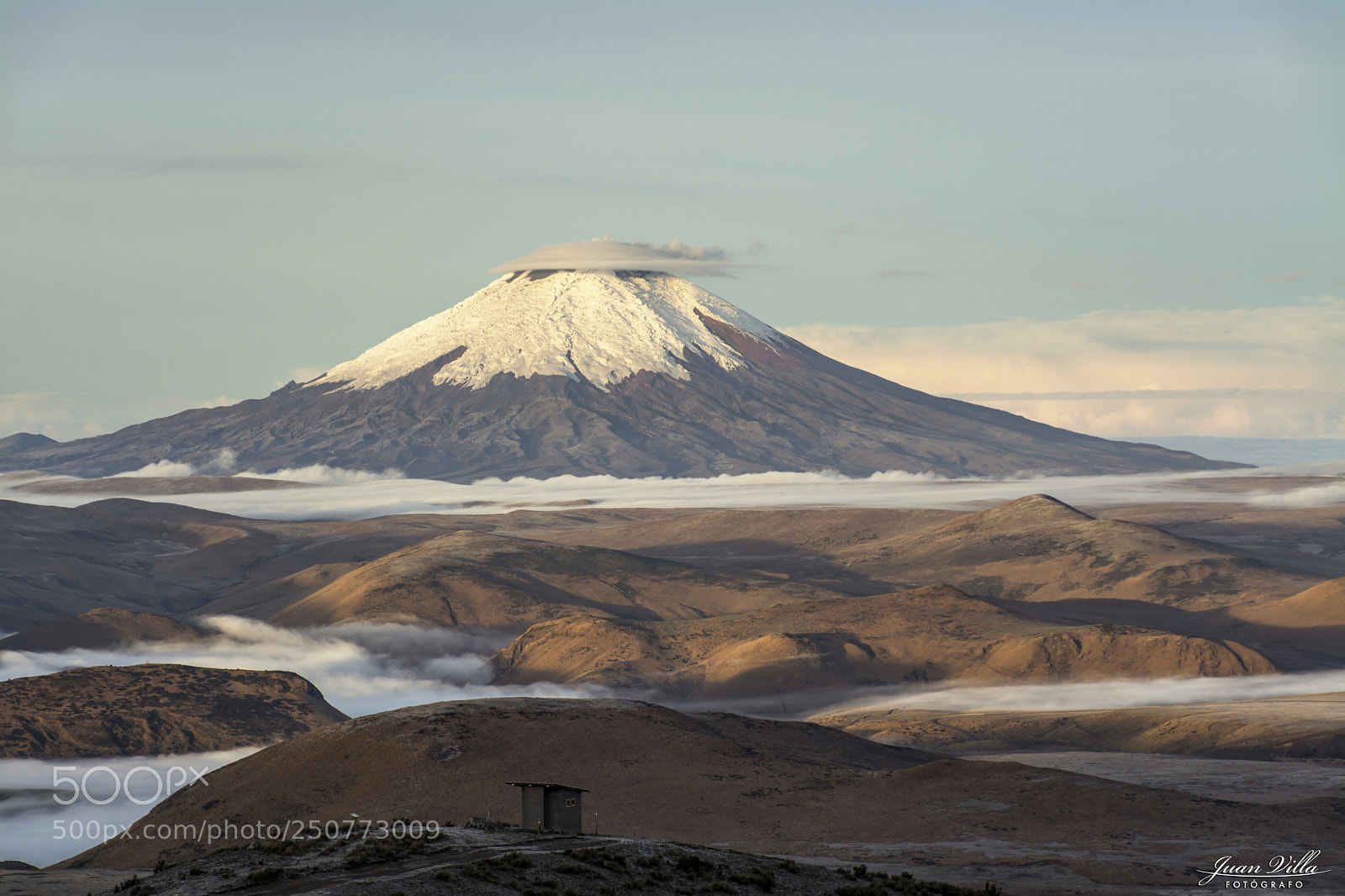 Nikon D7100 sample photo. Cotopaxi con sombrero photography