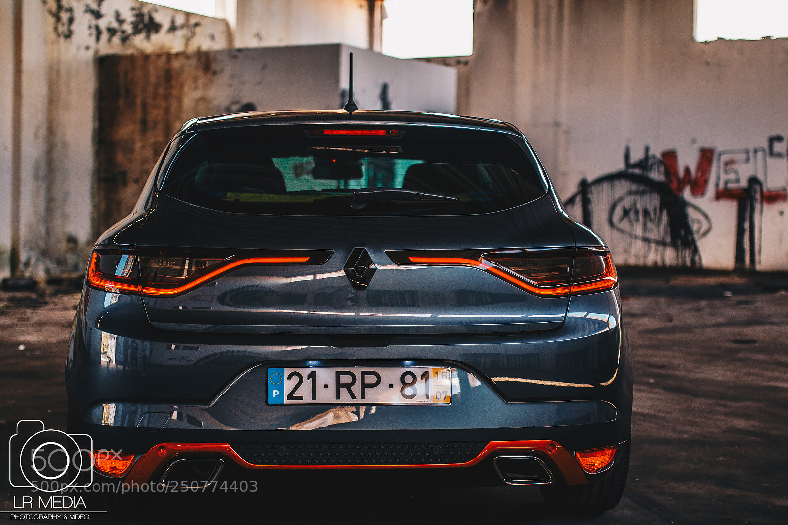 Canon EOS 70D sample photo. MÉgane gt photography