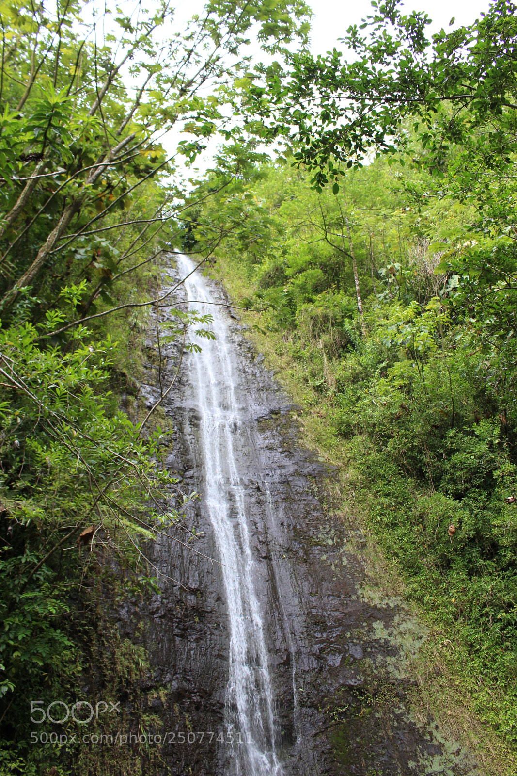Canon EOS 700D (EOS Rebel T5i / EOS Kiss X7i) sample photo. A rocky waterfall photography