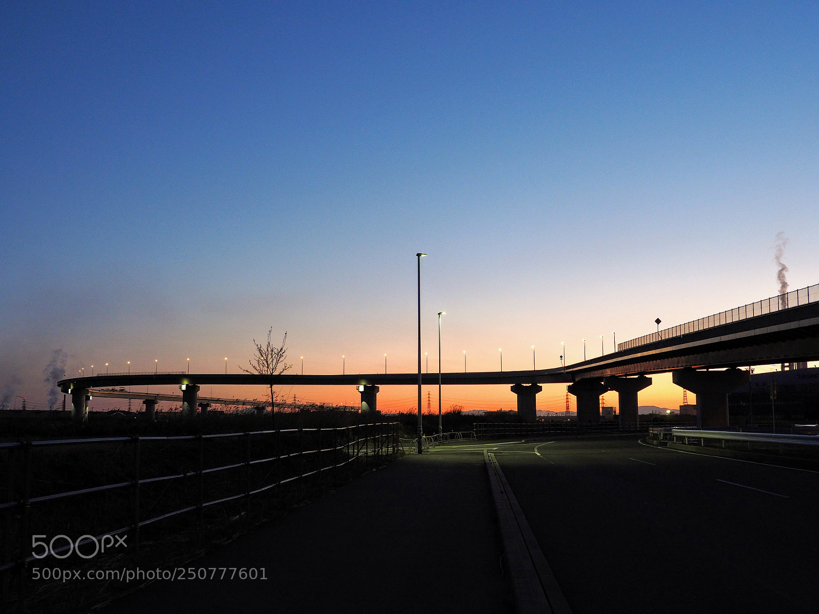 Olympus OM-D E-M10 II sample photo. Maritime road of morning photography