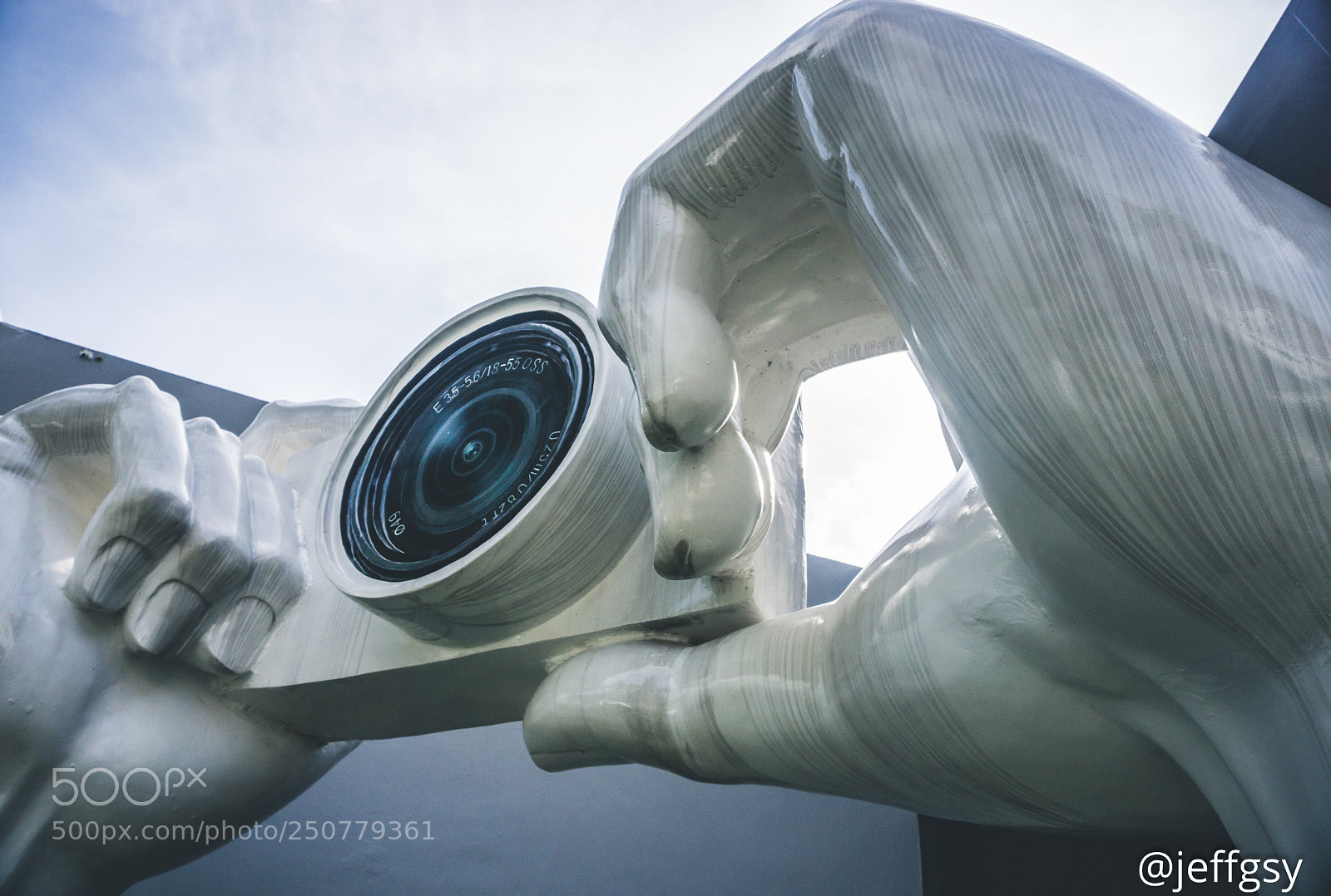 Sony a6000 sample photo. The statue of photography photography