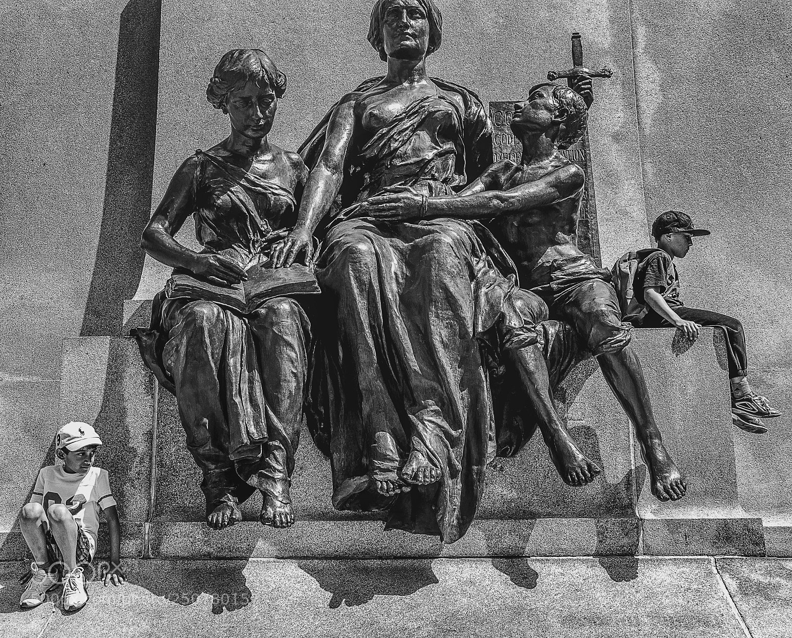 Nikon D5100 sample photo. Sculptures photography