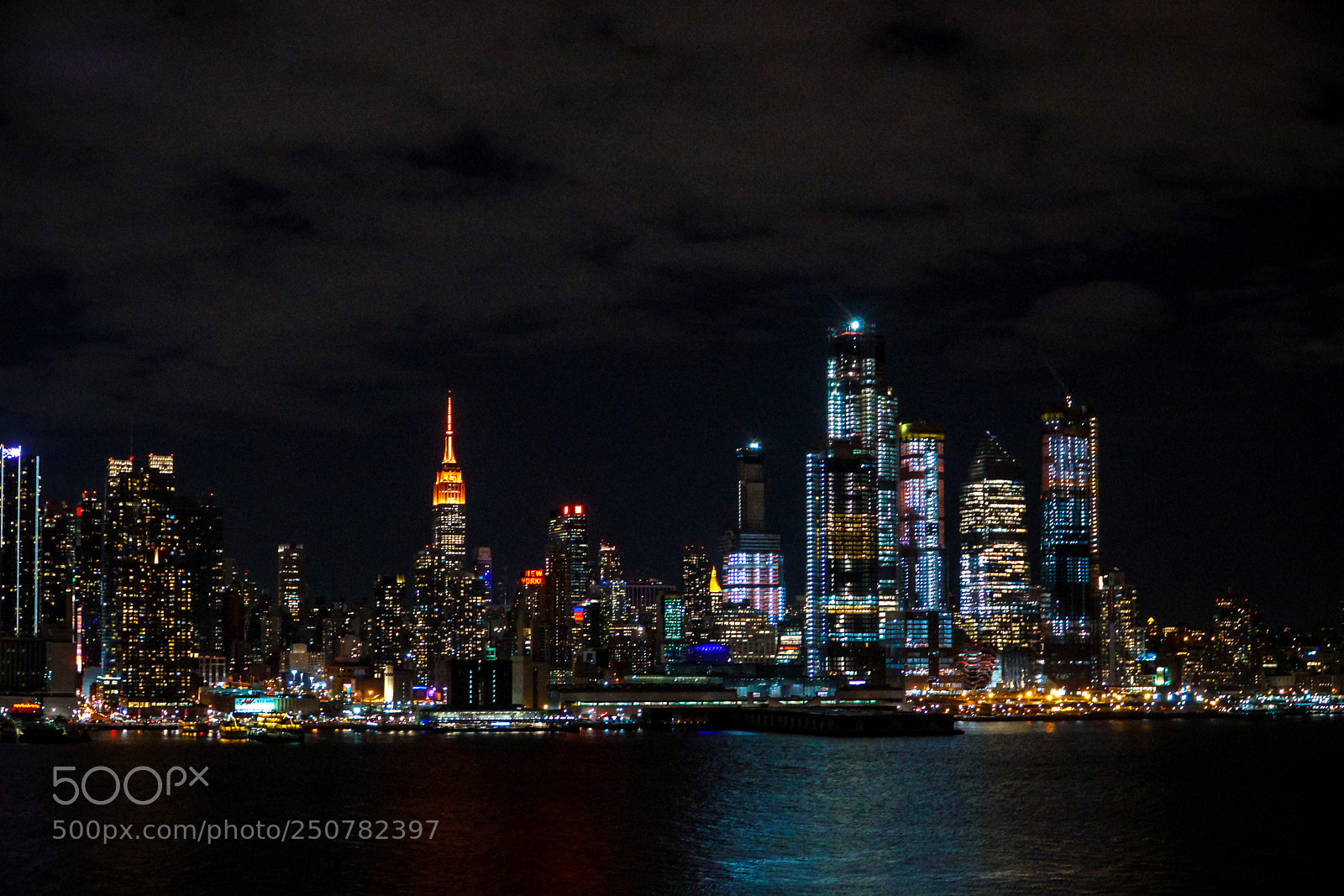 Sony a6300 sample photo. Nyc by night photography