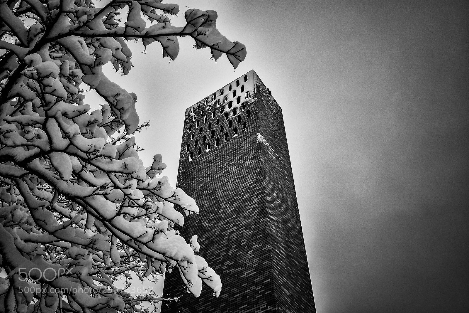 Fujifilm X100T sample photo. Frozen monolith photography