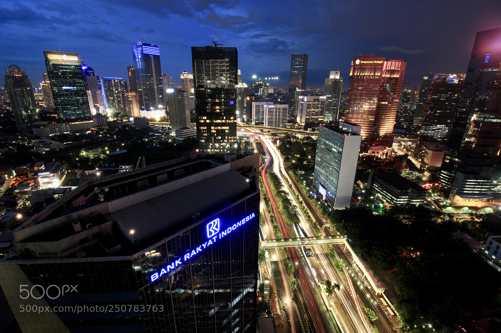 Canon EOS 100D (EOS Rebel SL1 / EOS Kiss X7) sample photo. Menara bri photography
