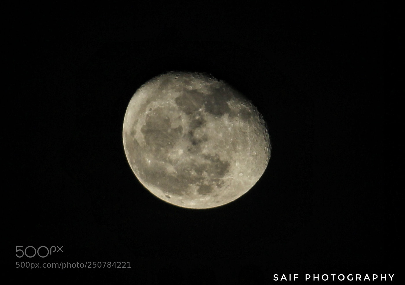 Canon EOS 700D (EOS Rebel T5i / EOS Kiss X7i) sample photo. The moon photography