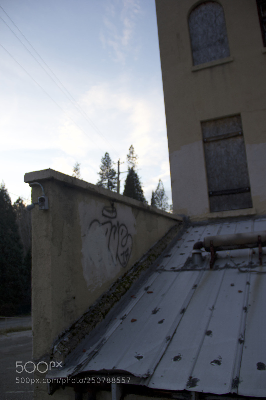 Canon EOS 60D sample photo. Old building photography