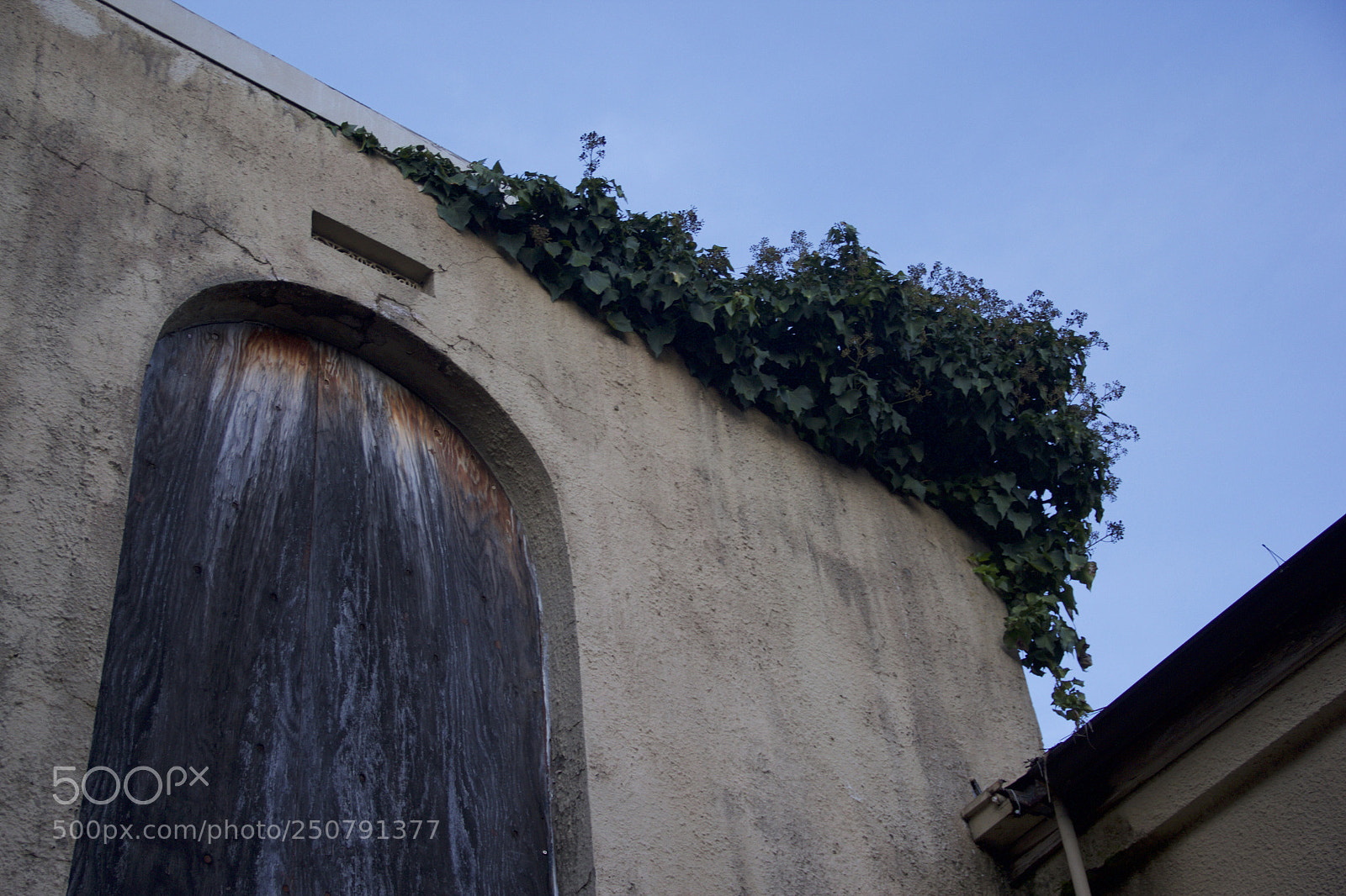 Canon EOS 60D sample photo. Old building photography