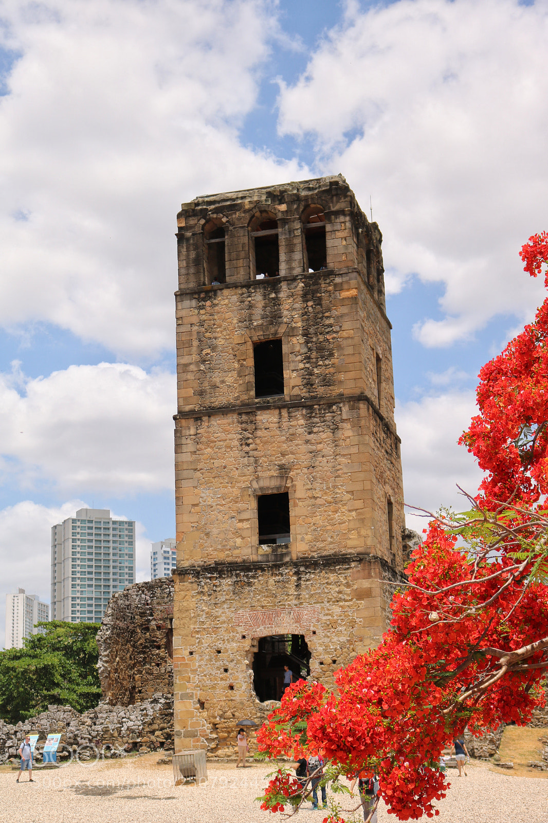 Canon EOS 750D (EOS Rebel T6i / EOS Kiss X8i) sample photo. Panama old town photography