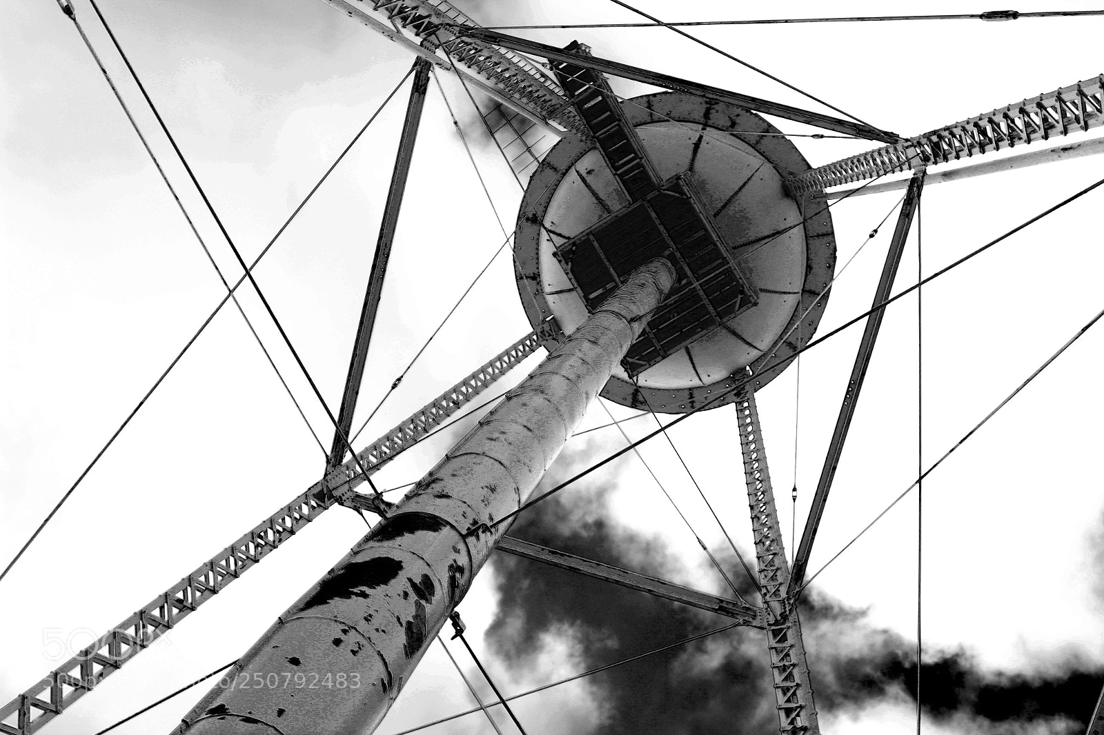 Canon EOS 1300D (EOS Rebel T6 / EOS Kiss X80) sample photo. Water tower.jpg photography