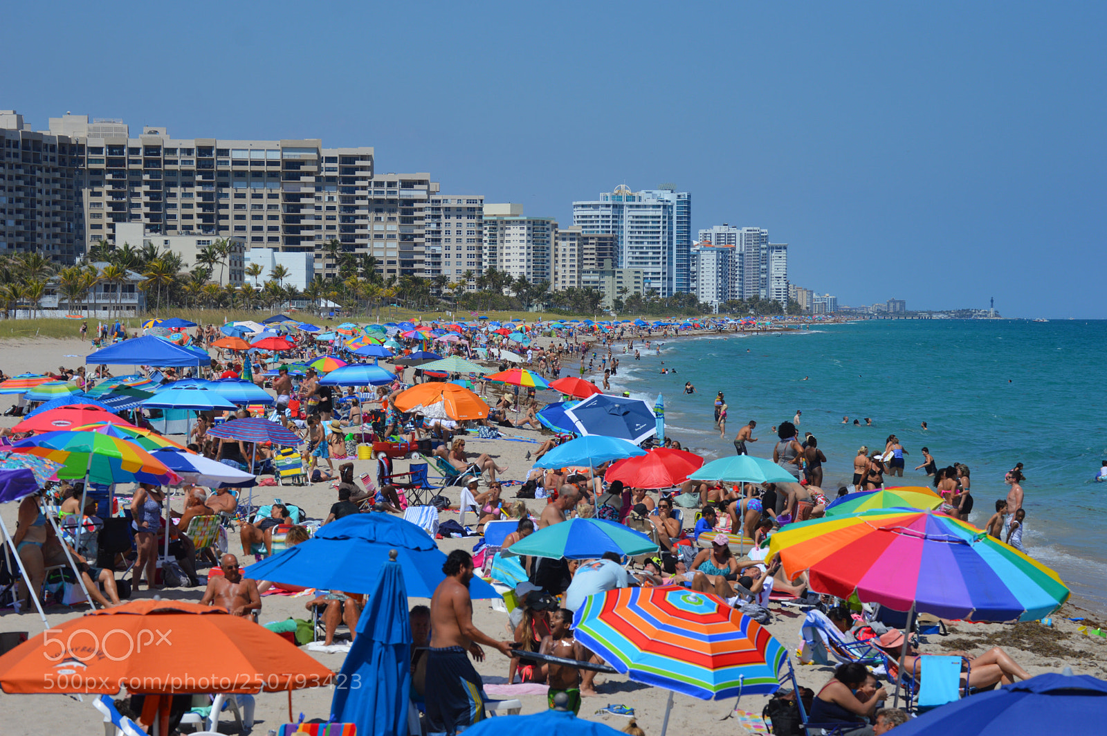 Nikon D3200 sample photo. Umbrella trail photography