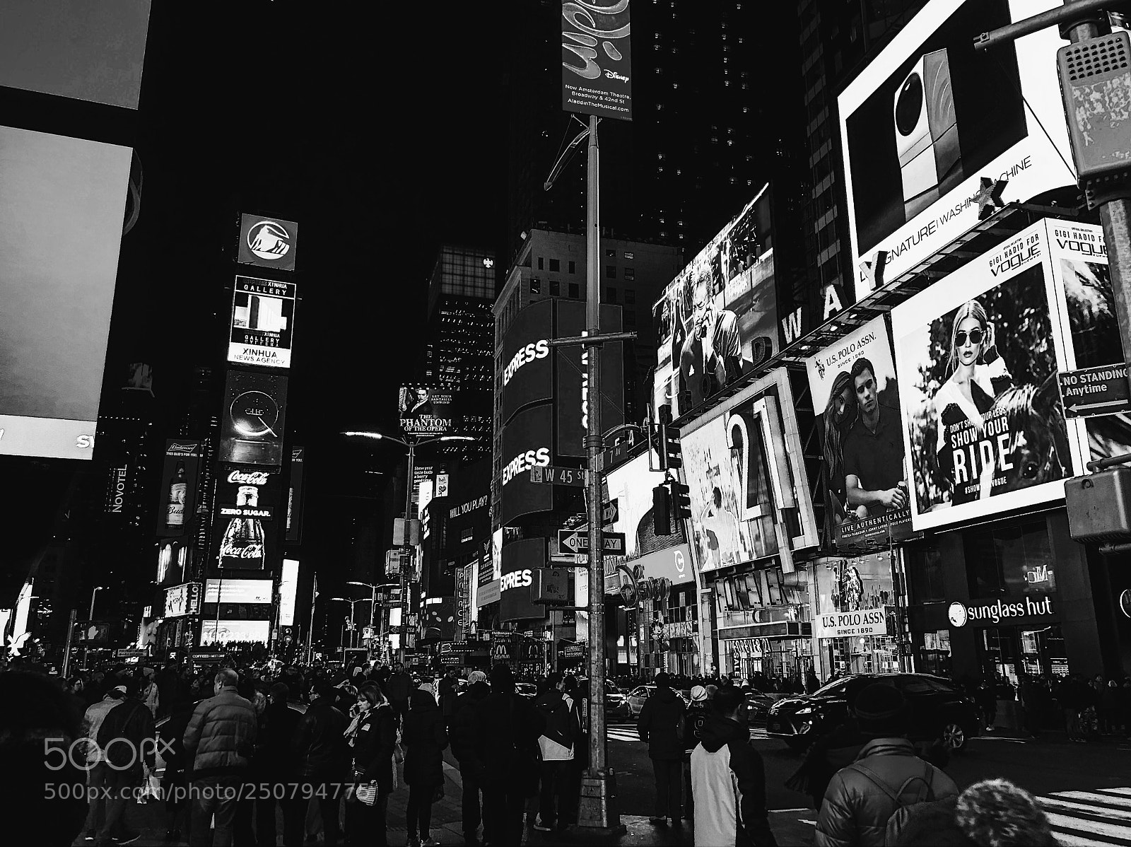 Apple iPhone X sample photo. Times square at night photography