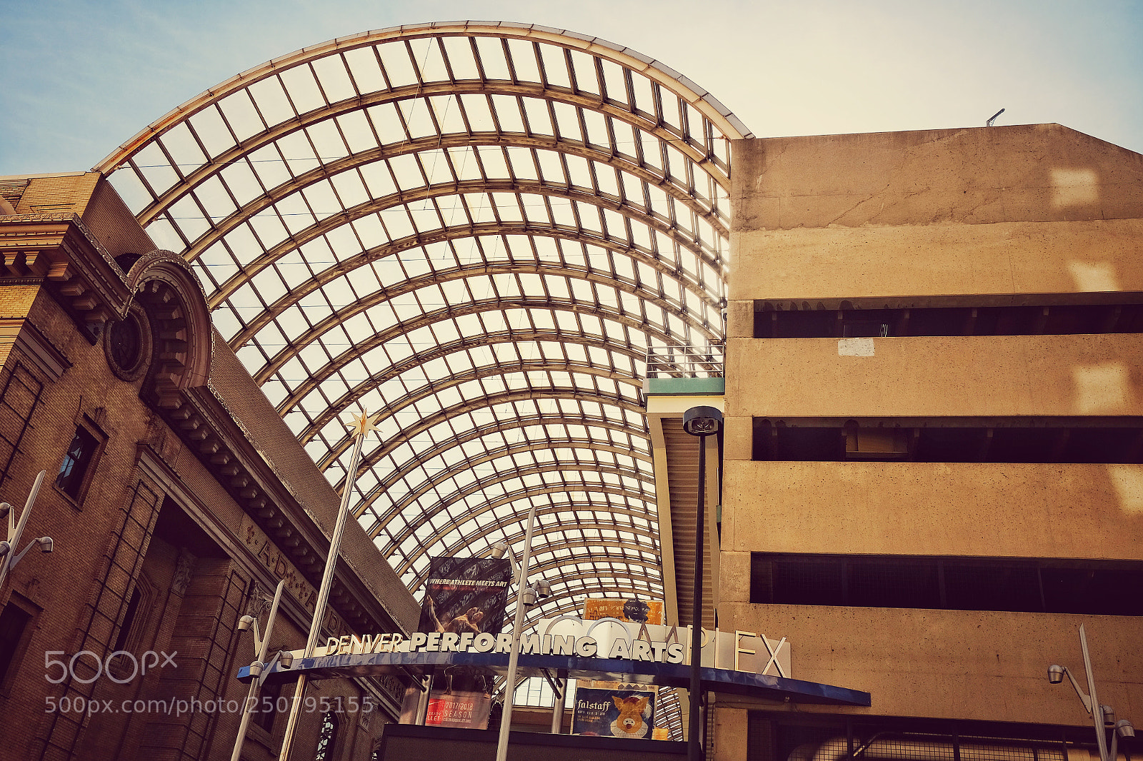 Fujifilm X-T10 sample photo. Downtown denver colorado 3 /24 /18 photography