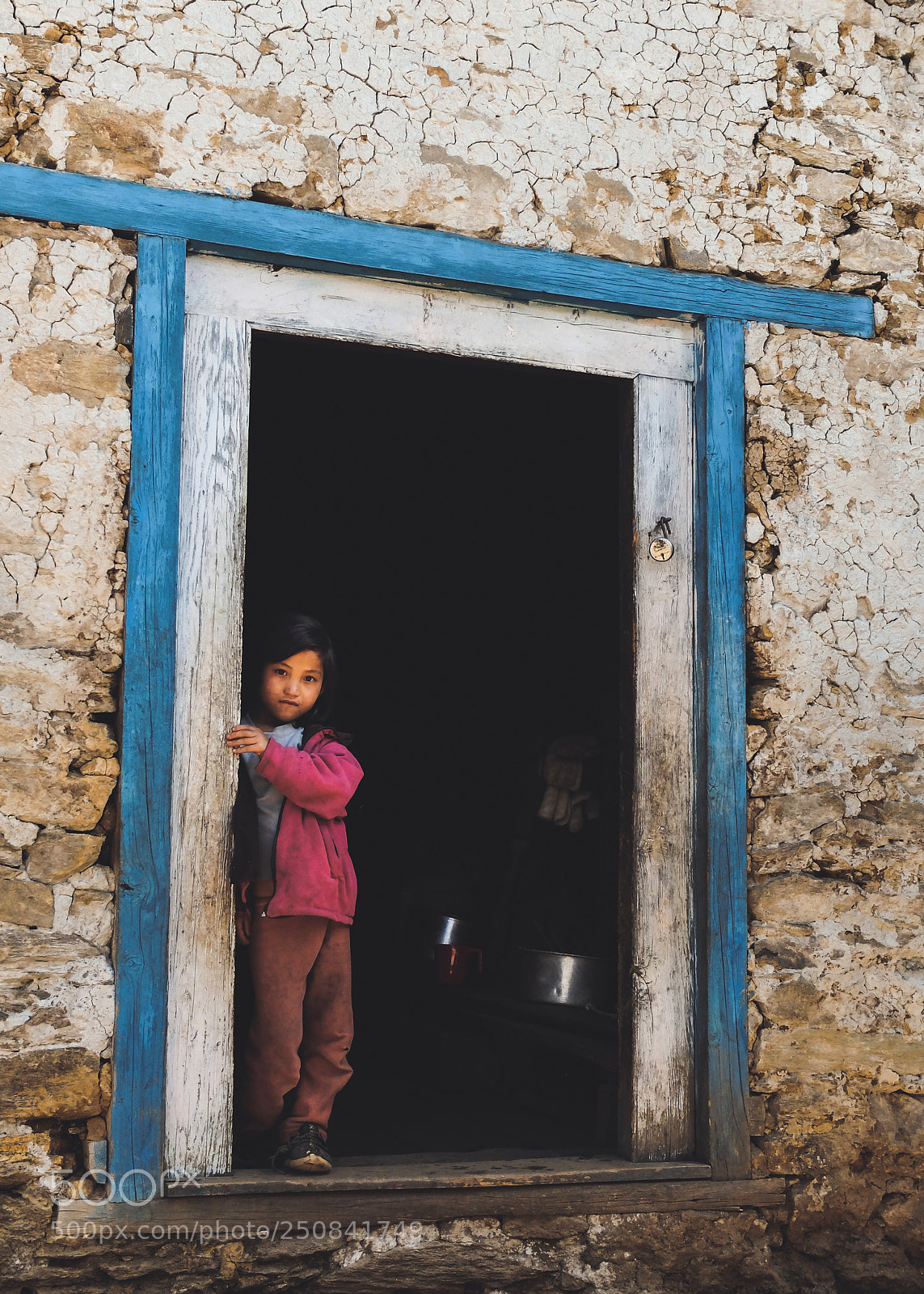 Fujifilm X20 sample photo. Shy child photography