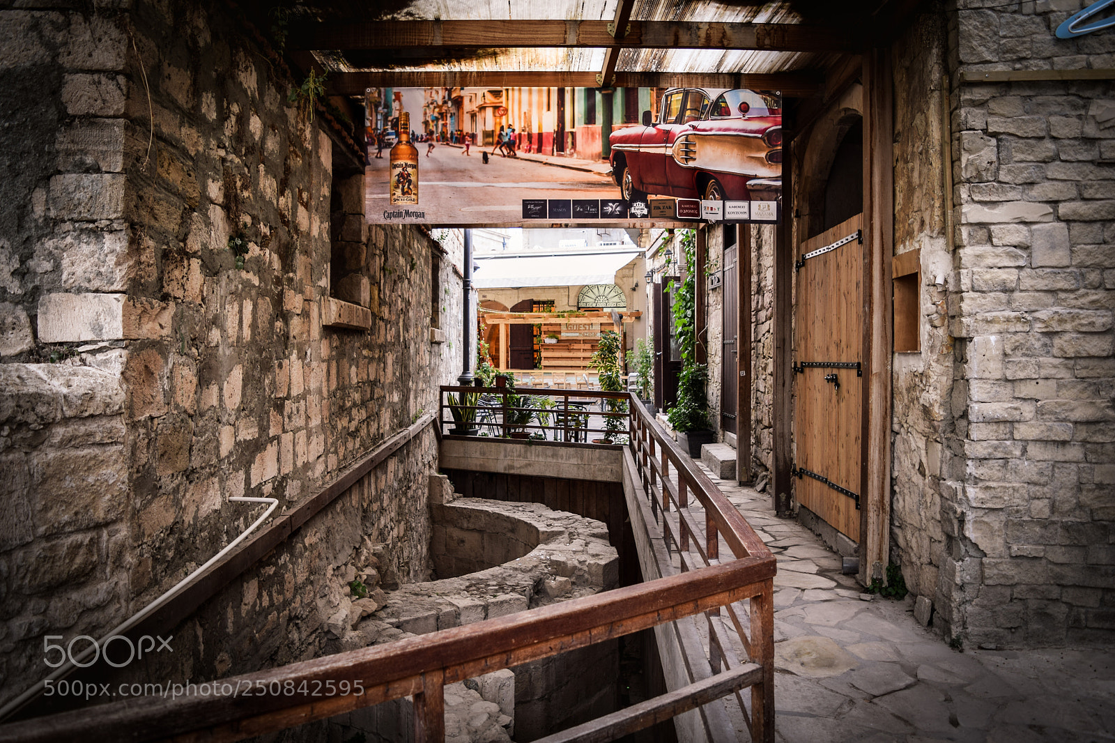 Nikon D5300 sample photo. Cool alley!! photography