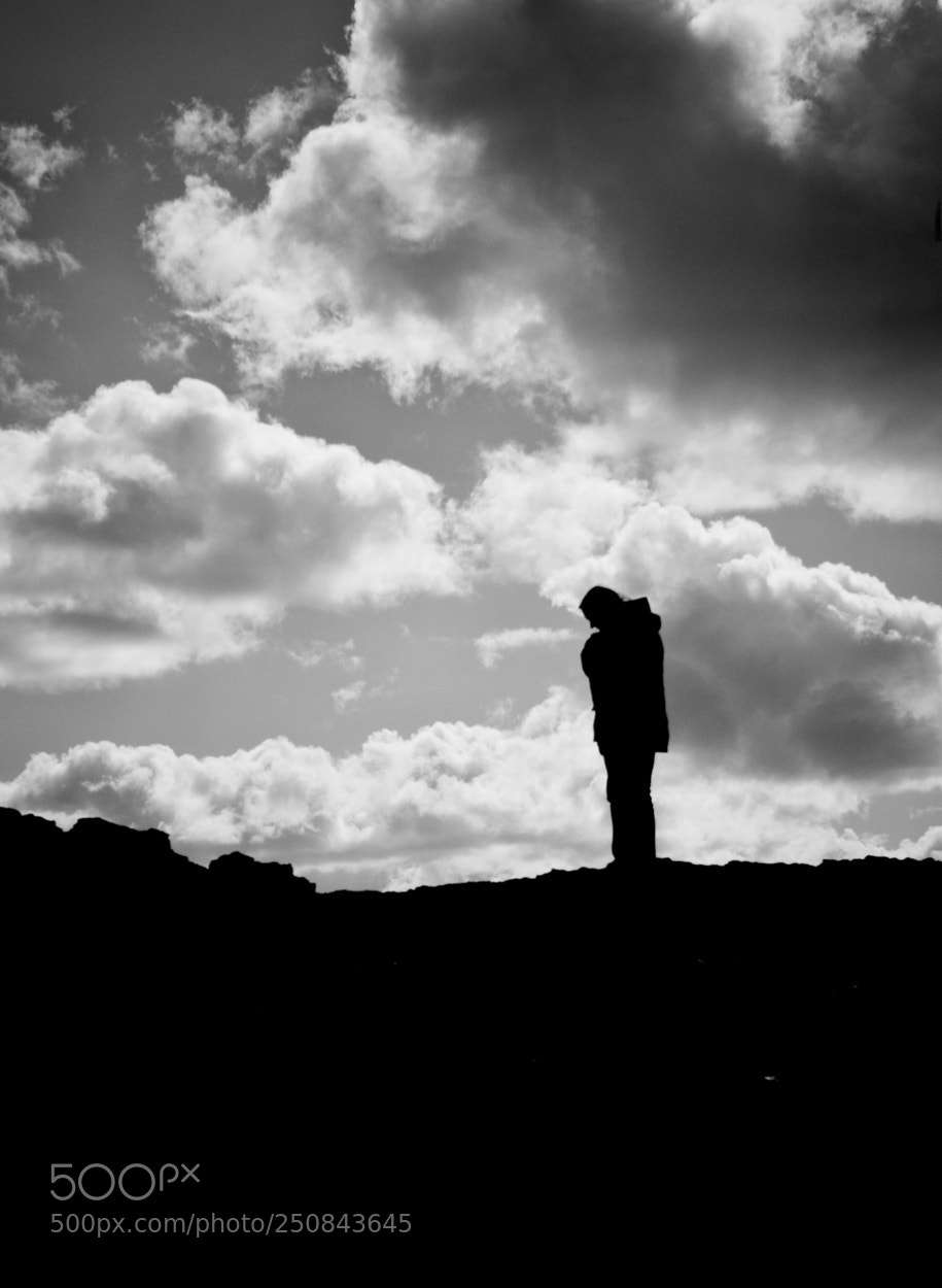 Canon EOS M3 sample photo. Kerri in shadow photography