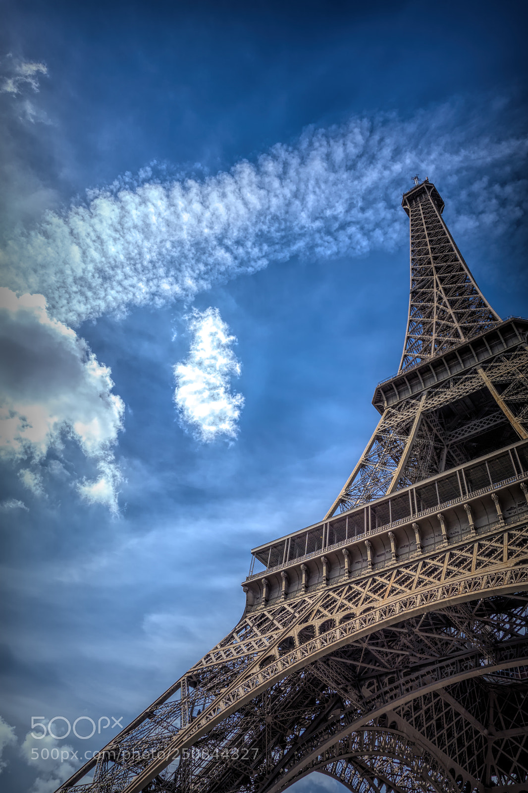 Sony a6000 sample photo. Eiffeltower photography