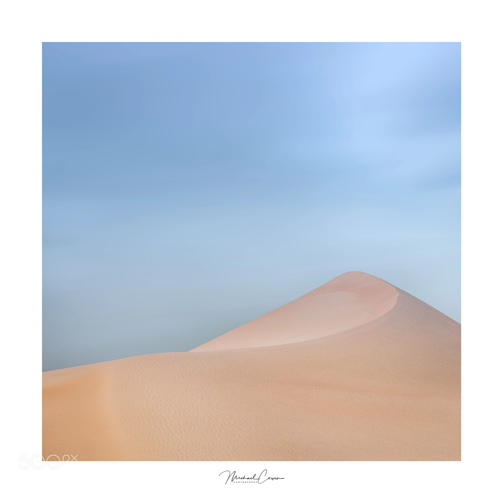 Canon EOS 5D Mark IV sample photo. Extreme minimalism 2 photography
