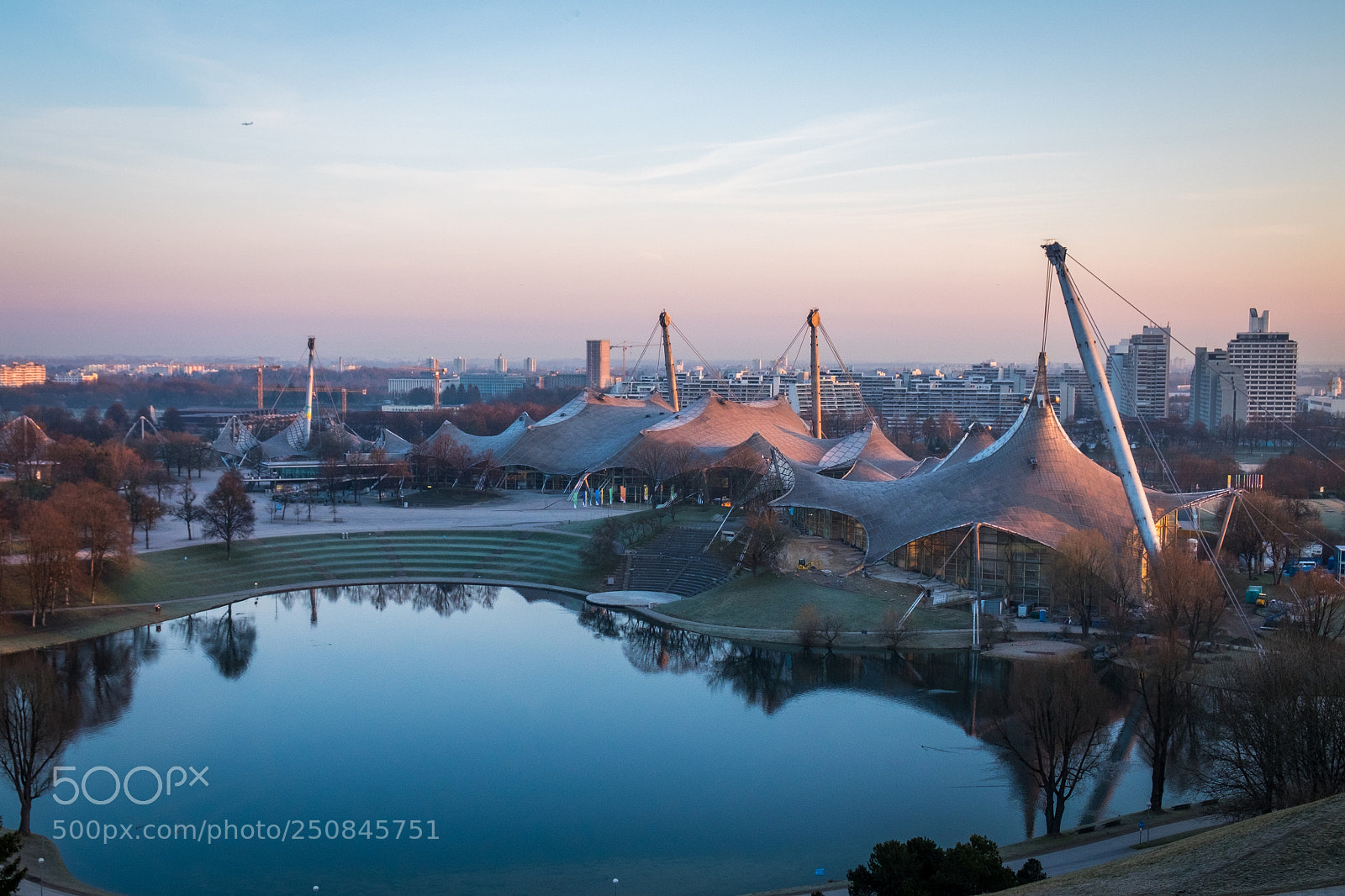 Fujifilm X-E2 sample photo. Sunrise at olympiapark photography