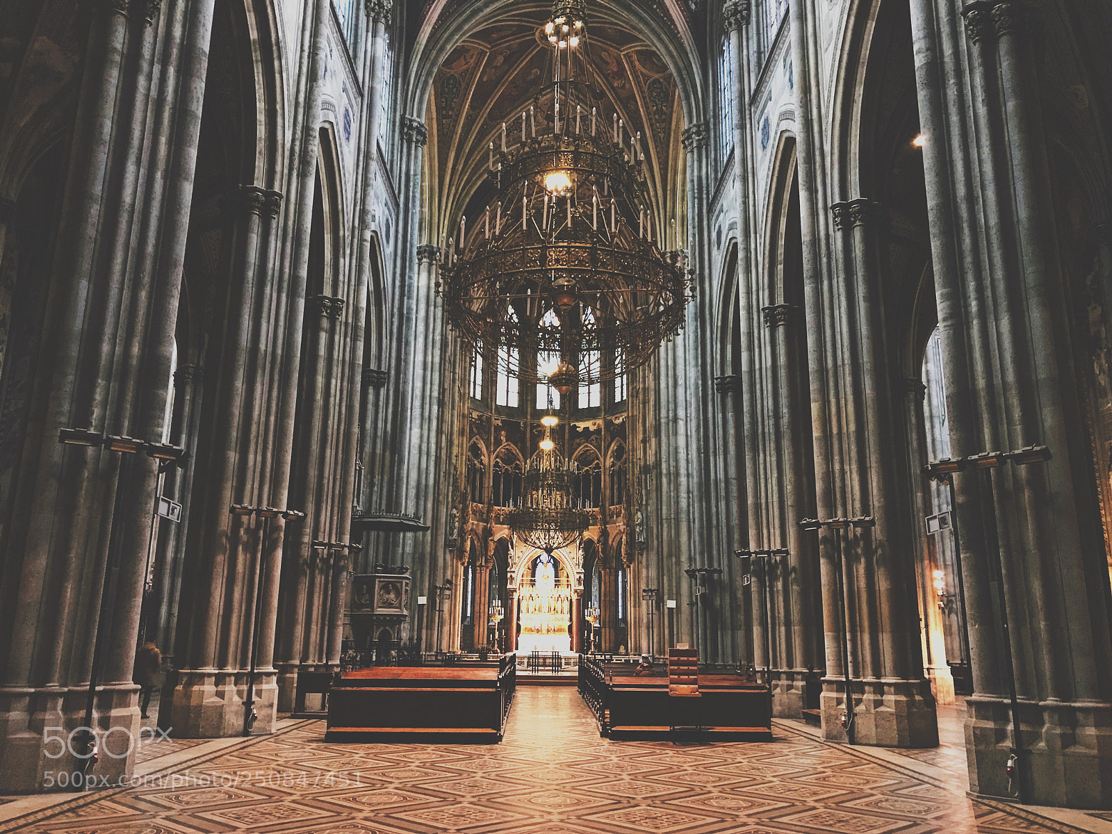 Apple iPhone 7 sample photo. Cathedral  photography