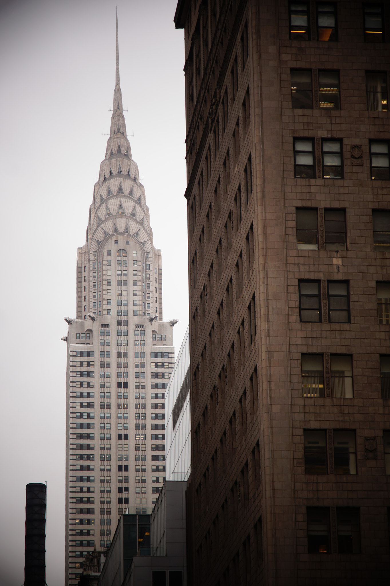Sony DT 16-105mm F3.5-5.6 sample photo. Chrysler building photography