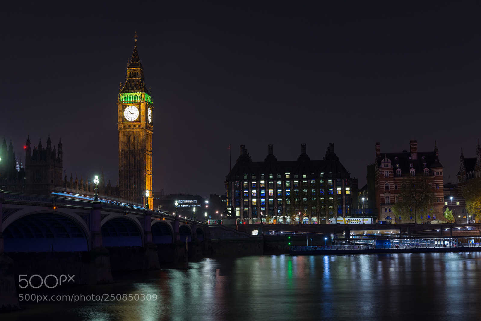 Nikon D600 sample photo. London night photography