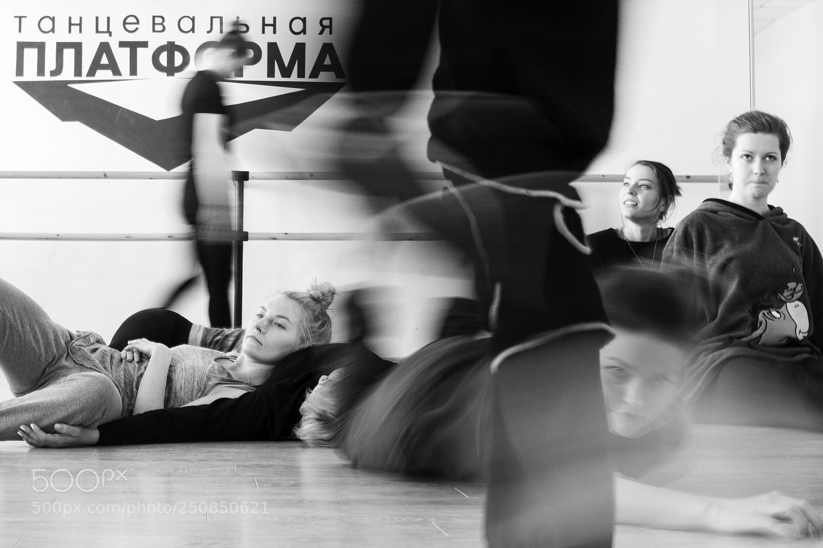 Sony SLT-A58 sample photo. Dance platform photography