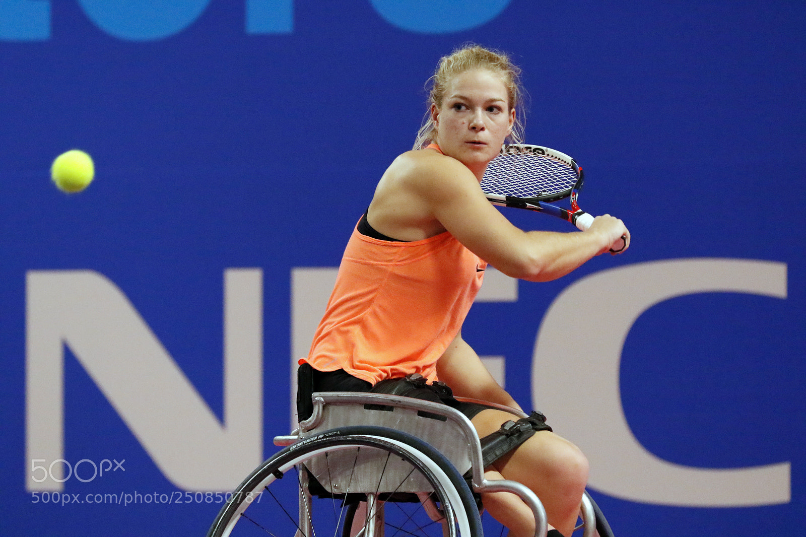 Canon EOS 7D Mark II sample photo. Wheelchair tennis photography