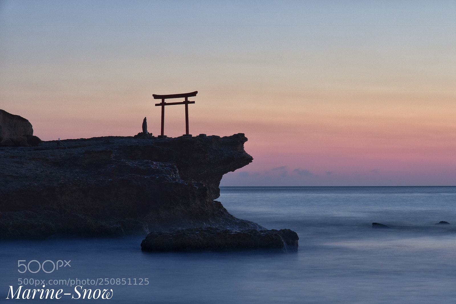 Nikon D7200 sample photo. Torii of the sea photography