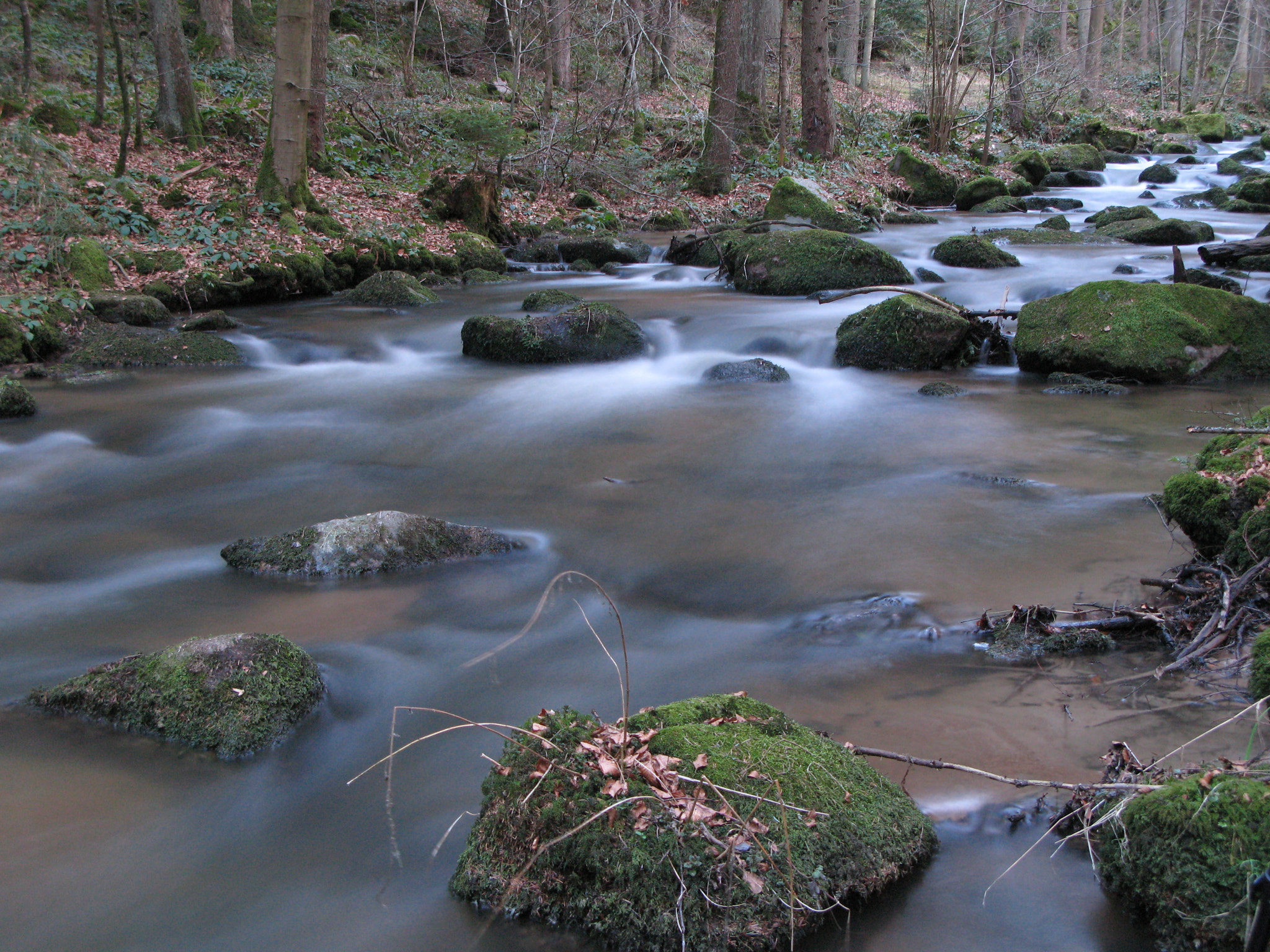 Canon POWERSHOT G7 sample photo. Flowing photography
