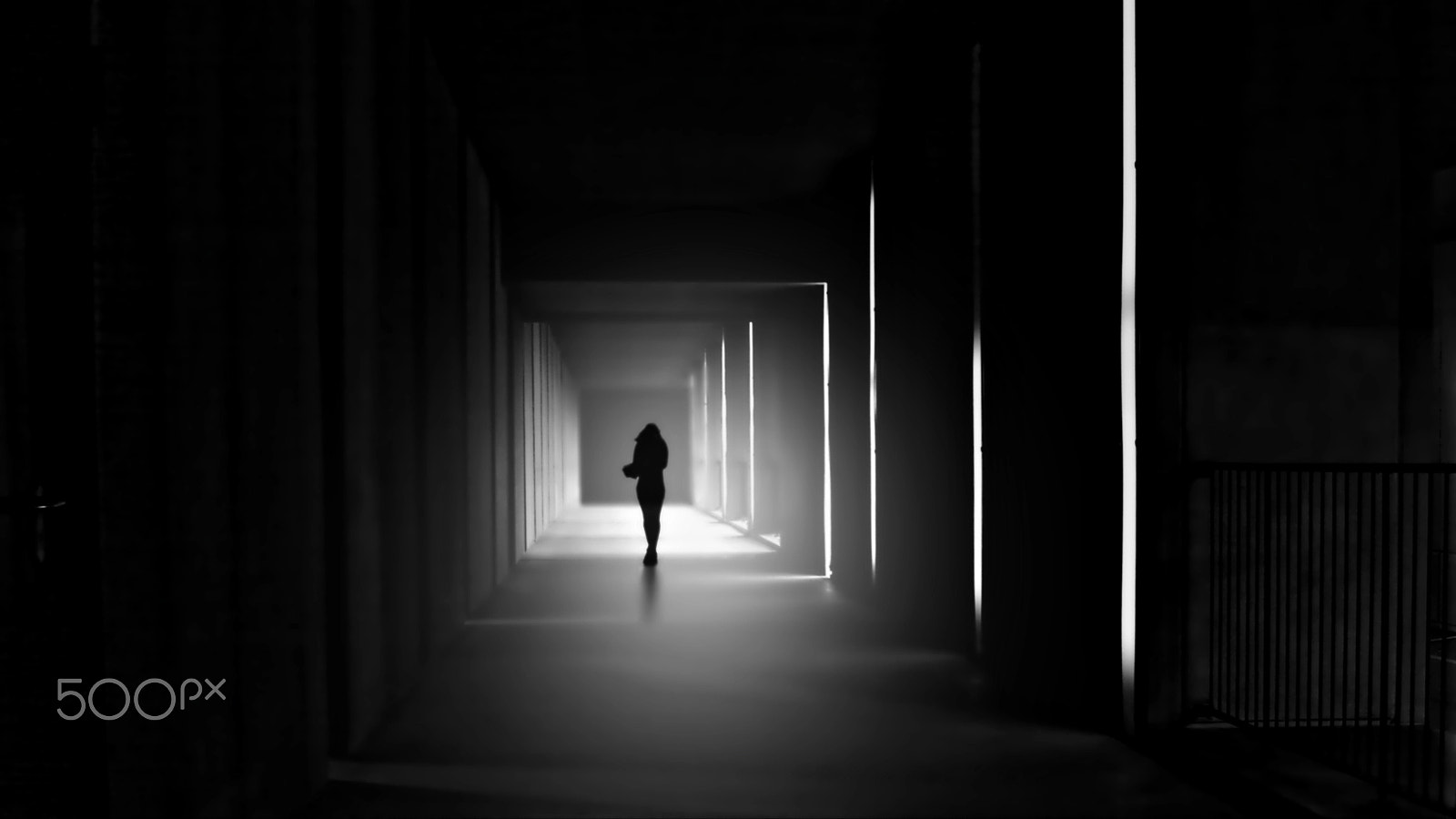 Nikon D5200 sample photo. Tunnel light (ii) photography