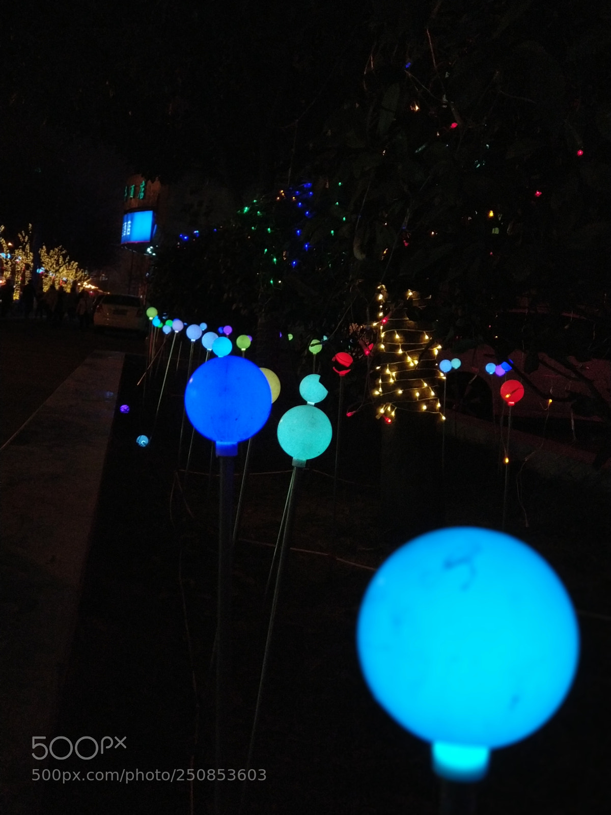 Xiaomi MI6 sample photo. Light photography