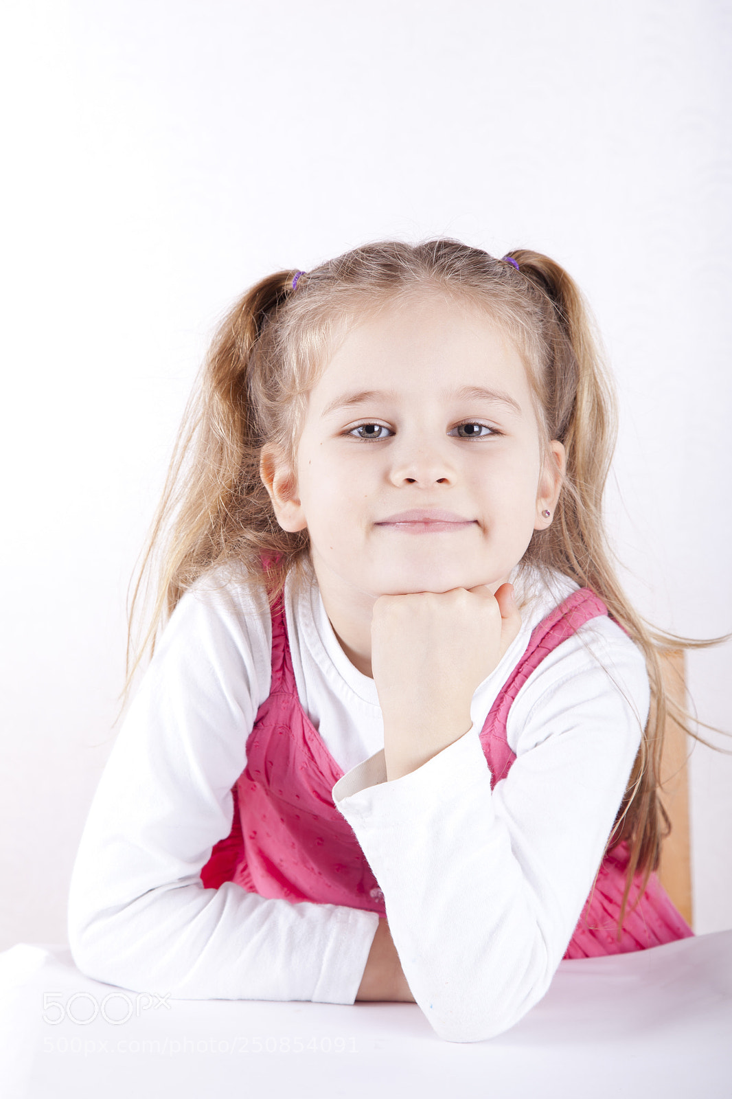 Canon EOS 5D Mark II sample photo. Elementary student portrait photography