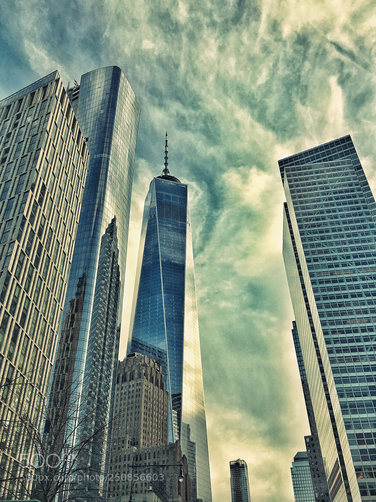 Apple iPhone 6s sample photo. Freedom tower photography